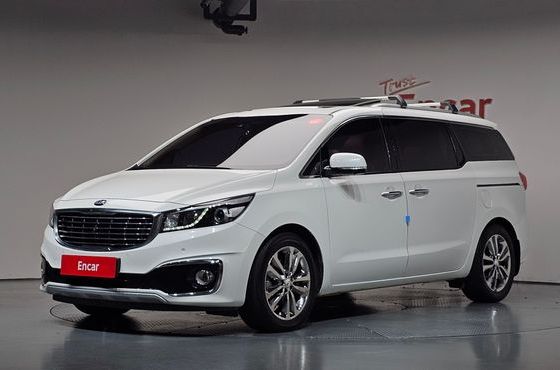 Kia Carnival Gasoline 9-seater Noblesse — пробег 83 706 км — фото 1 из 5
