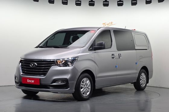 Hyundai Starex Van 5-Seater Smart — пробег 93 301 км — фото 1 из 5