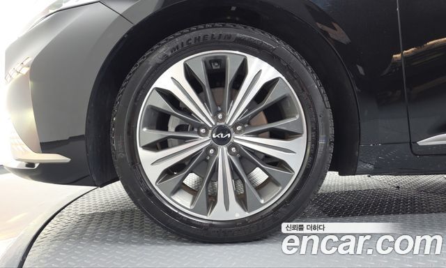 Kia K8 из Кореи Encar