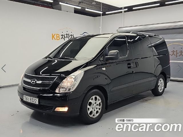 Hyundai Starex 12-Seater Wagon CVX Premium — пробег 211 817 км — фото 1 из 5