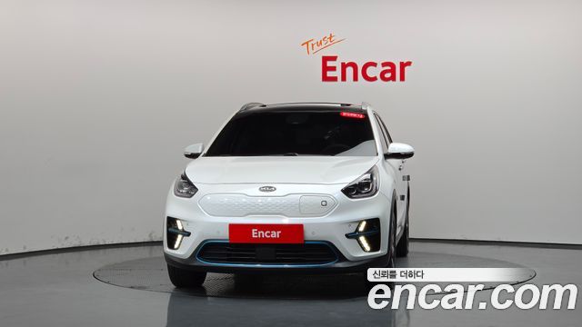 Kia Niro Noblesse — пробег 92 737 км — фото 3 из 5