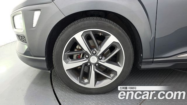 Hyundai Kona из Кореи Encar