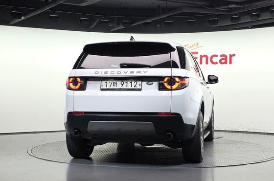 Land Rover Discovery Sport 2.0 TD4 SE — пробег 143 808 км — фото 4 из 5
