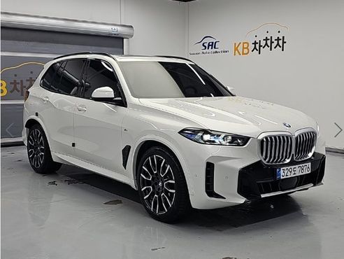 BMW X5 xDrive 40i M Sport — пробег 4 084 км — фото 4 из 5