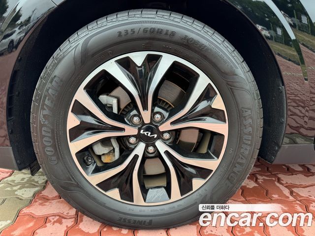 Kia Carnival Diesel 9-Seater Prestige — пробег 41 395 км — фото 5 из 5
