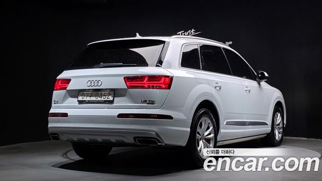 Audi Q7 35 TDI Quattro Premium Tech — пробег 156 054 км — фото 2 из 5