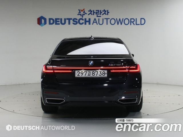 BMW 7-Series 740Li xDrive M Sport Package — пробег 114 125 км — фото 2 из 5