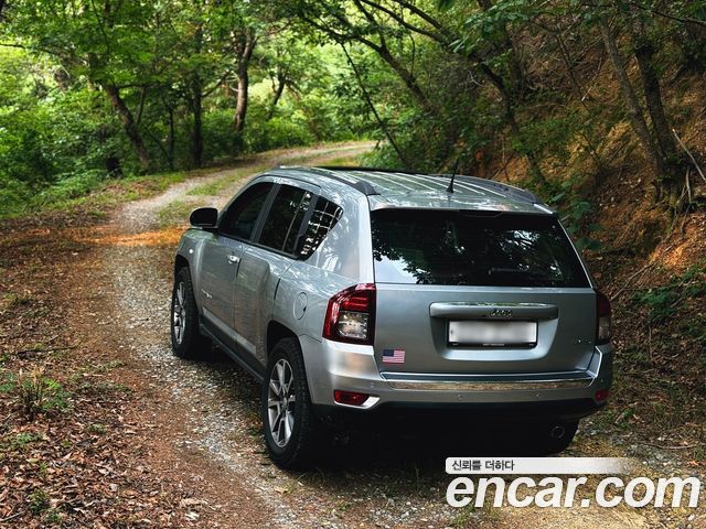 Jeep Compass 2.4 Limited 1st — пробег 125 000 км — фото 1 из 5