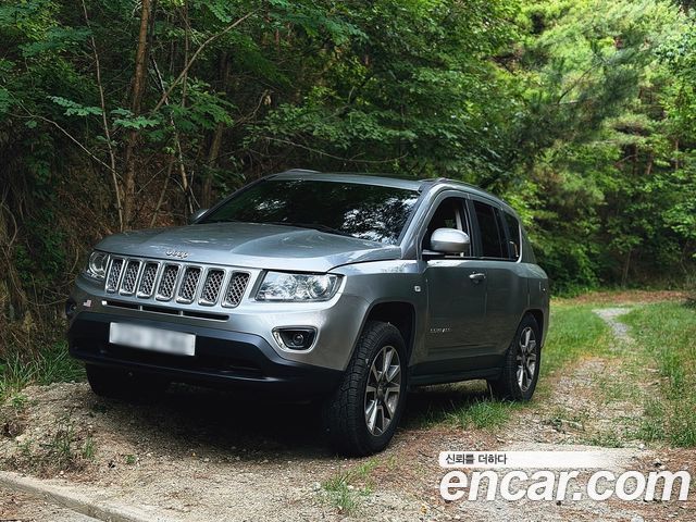 Jeep Compass 2.4 Limited 1st — пробег 125 000 км — фото 2 из 5