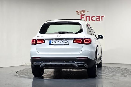 Mercedes-Benz GLC-Class GLC300e 4MATIC — пробег 141 858 км — фото 4 из 5