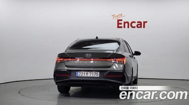 Hyundai AVANTE Inspiration — пробег 53 413 км — фото 4 из 5