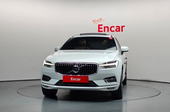 Volvo XC60 D5 Inscription — пробег 91 873 км — фото 3 из 5