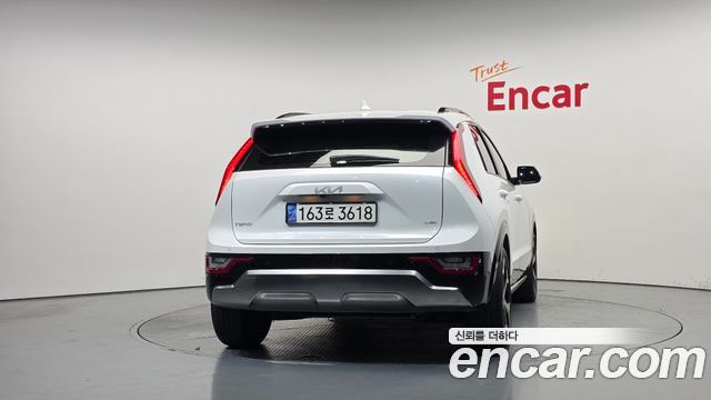 Kia Niro Signature — пробег 29 283 км — фото 4 из 5
