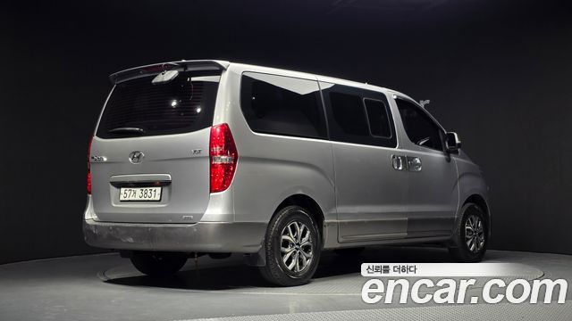 Hyundai Starex 4WD Urban 9-Seater Premium Special — пробег 150 463 км — фото 2 из 5