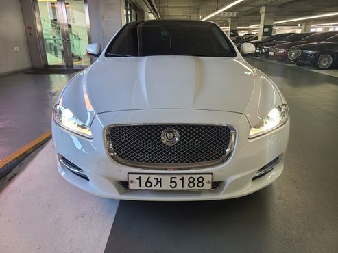 Jaguar XJ 3.0D Premium Luxury LWB X351 — пробег 41 744 км — фото 2 из 5