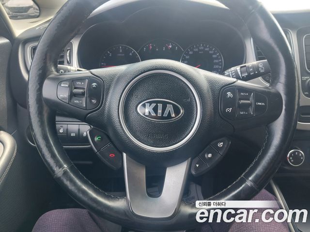 Kia Carens из Кореи Encar