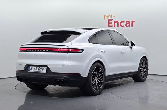 Porsche Cayenne 3.0 Coupe — пробег 2 528 км — фото 2 из 5