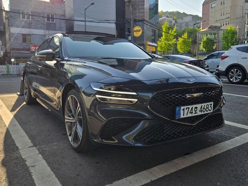 Genesis G70 Gasoline 3.3T 4WD — пробег 10 000 км — фото 3 из 5
