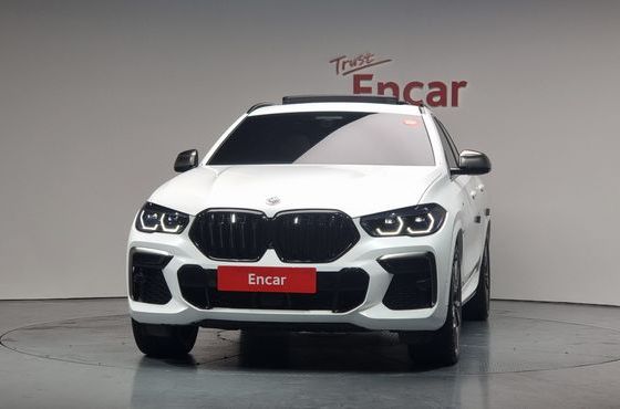 BMW X6 M50i — пробег 61 767 км — фото 3 из 5