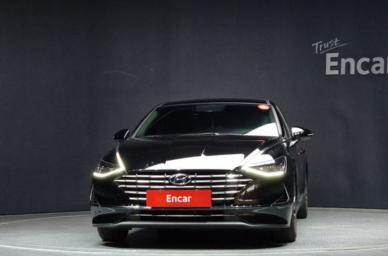 Hyundai Sonata Premium Family — пробег 54 690 км — фото 3 из 5