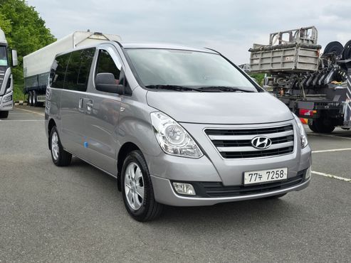 Hyundai Starex 4WD 12-Seater Wagon modern — пробег 169 370 км — фото 3 из 5