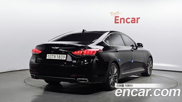 Hyundai Genesis из Кореи Encar