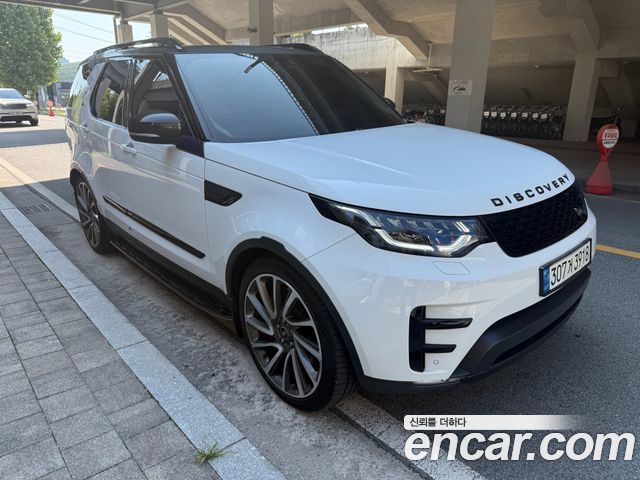 Land Rover Discovery 2.0 SD4 HSE — пробег 61 800 км — фото 3 из 5
