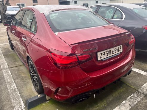 Mercedes-Benz A-Class AMG A35 S AMG 4MATIC Sedan — пробег 60 км — фото 3 из 5