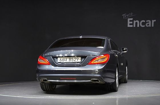 Mercedes-Benz CLS-Class CLS350 AMG Sport Package — пробег 99 345 км — фото 4 из 5
