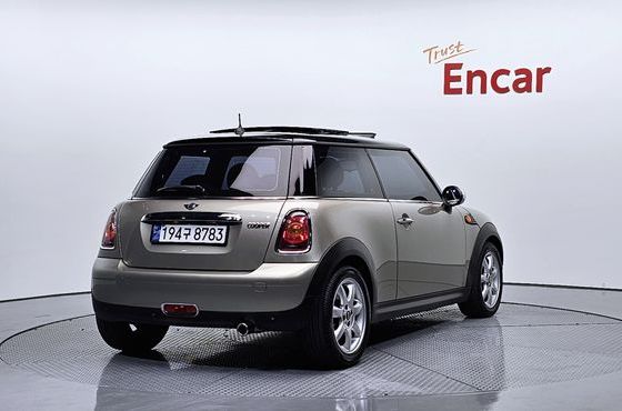 Mini Cooper Standard Second Generation — пробег 108 999 км — фото 2 из 5