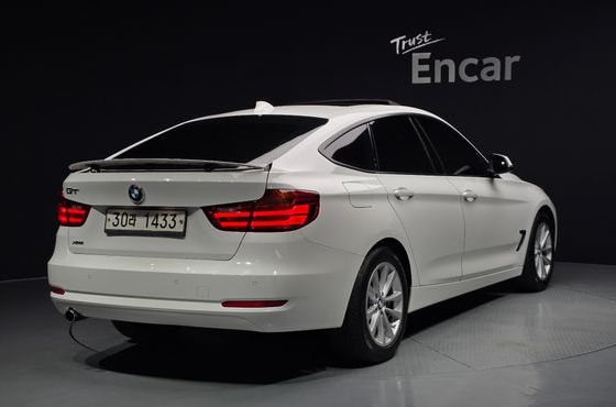 BMW Gran Turismo GT 320d xDrive — пробег 166 297 км — фото 2 из 5
