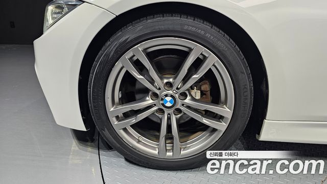 BMW 3-Series из Кореи Encar