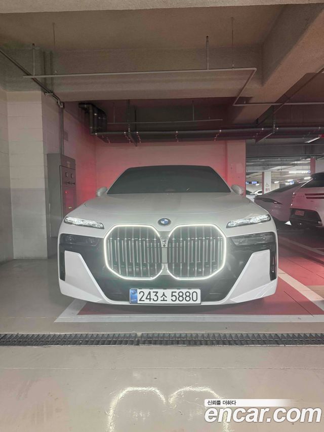 BMW 7-Series из Кореи Encar