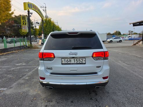 Jeep Cherokee 3.0 Diesel Overland Summit WK2 — пробег 143 332 км — фото 4 из 5