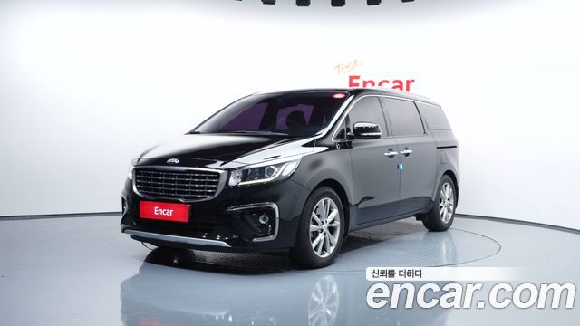 Kia Carnival 9-Seater Prstige — пробег 63 161 км — фото 1 из 5