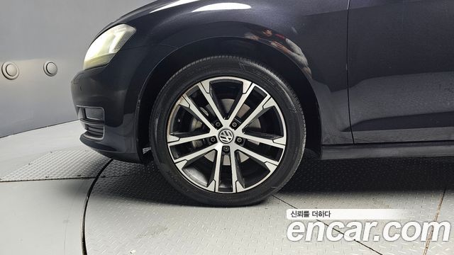 Volkswagen Golf из Кореи Encar