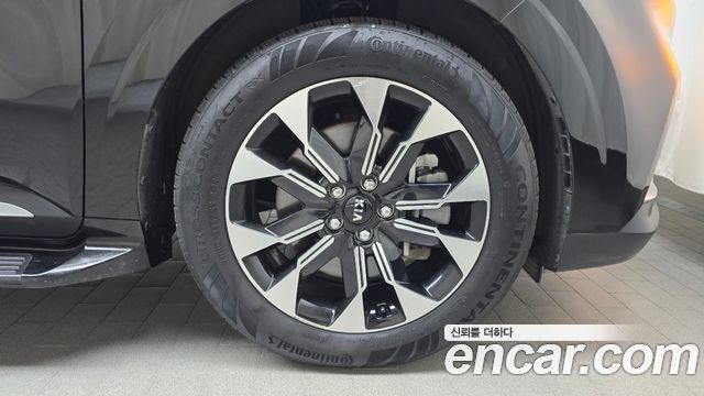 Kia Carnival 9-Seater Signature — пробег 53 219 км — фото 5 из 5