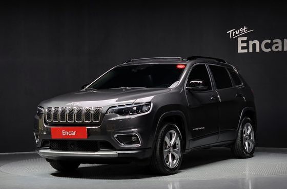 Jeep Cherokee 2.4 Limited AWD — пробег 30 760 км — фото 1 из 5