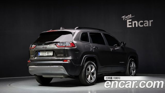 Jeep Cherokee из Кореи Encar