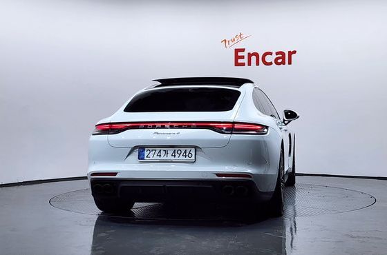 Porsche Panamera 2.9 AWD Platinum Edition — пробег 30 025 км — фото 4 из 5
