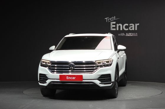 Volkswagen Touareg 3.0 TDI Premium — пробег 92 030 км — фото 3 из 5