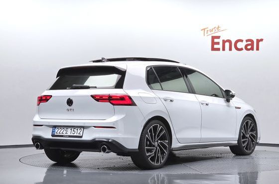 Volkswagen Golf 2.0 GTI — пробег 15 481 км — фото 2 из 5