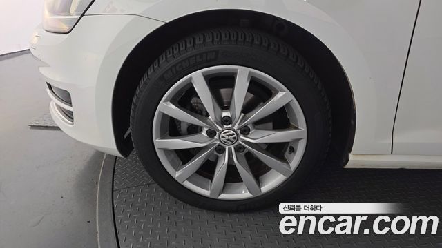 Volkswagen Golf из Кореи Encar