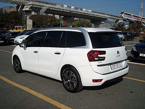 Citroen-DS C4 Picasso 1.6 B-HDI Feel — пробег 123 271 км — фото 2 из 5