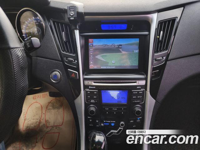 Hyundai Sonata LPi Top — пробег 218 198 км — фото 5 из 5