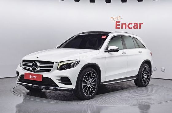 Mercedes-Benz GLC-Class GLC300 4MATIC AMG Line — пробег 121 909 км — фото 1 из 5