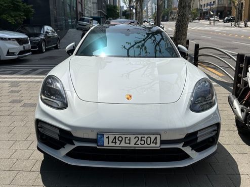 Porsche Panamera 2.9 AWD Platinum Edition — пробег 50 203 км — фото 3 из 5
