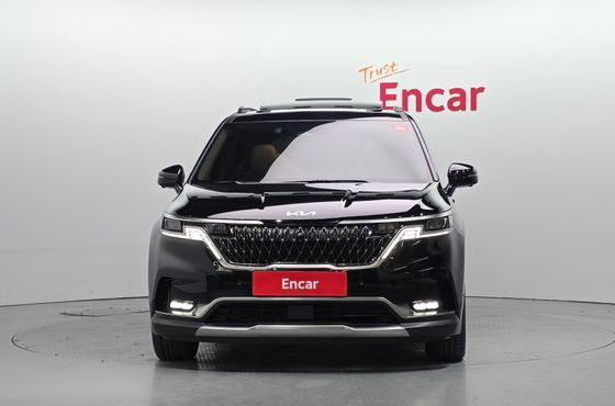 Kia Carnival 9-Seater Signature — пробег 69 929 км — фото 3 из 5