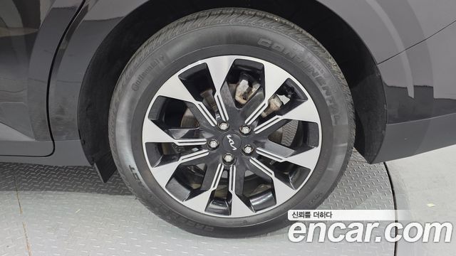 Kia Carnival 9-Seater Signature — пробег 69 929 км — фото 5 из 5