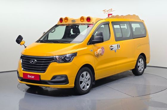 Hyundai Starex School Bus LPi — пробег 157 944 км — фото 1 из 5